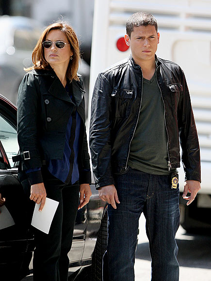 ON DUTY photo | Mariska Hargitay, Wentworth Miller