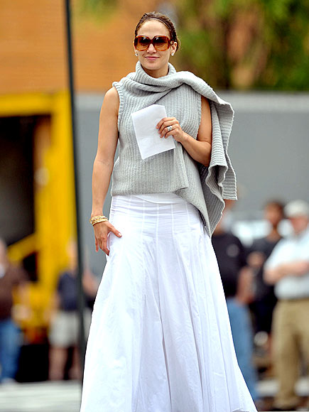 SET DRESSING photo | Jennifer Lopez