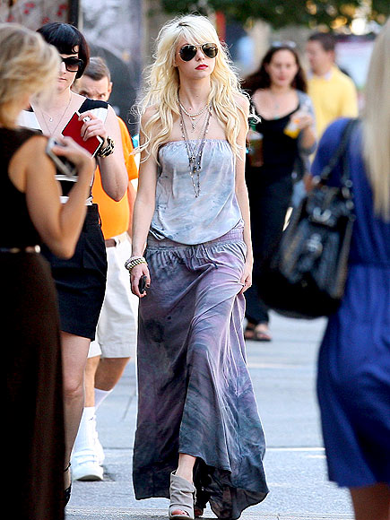 HIPPIE 'CHIC' photo | Taylor Momsen