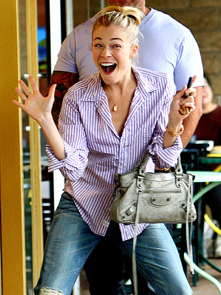 ALL THAT JAZZ (HANDS) photo | LeAnn Rimes