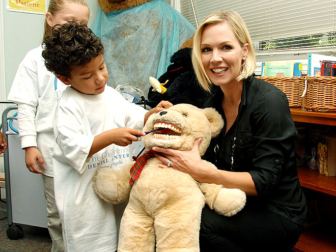 OPEN WIDE! photo | Jennie Garth