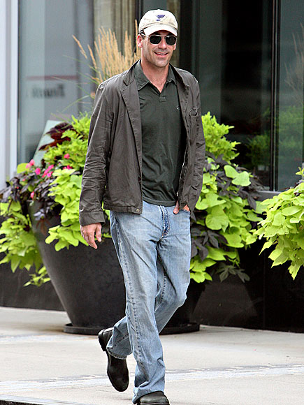 'MEN' AT WALK photo | Jon Hamm