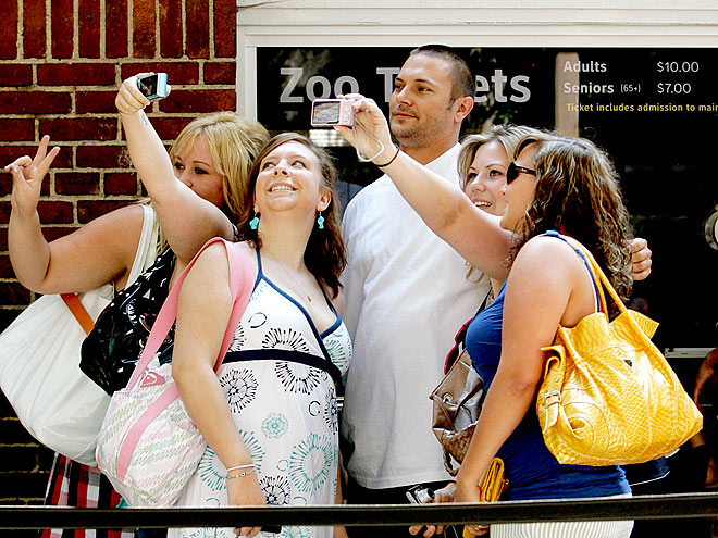 GROUP PHOTO photo | Kevin Federline