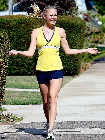 OUT AND ABOUT photo | LeAnn Rimes
