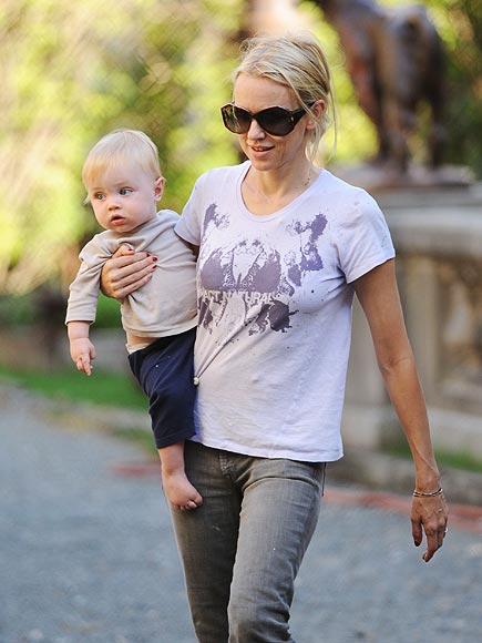 BABY LOVE photo | Naomi Watts