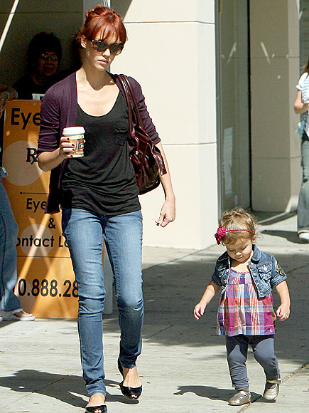 WALK THIS WAY photo | Jessica Alba
