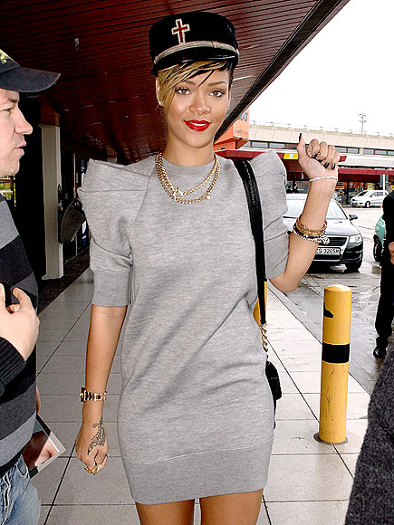 MAJOR PROPS photo | Rihanna