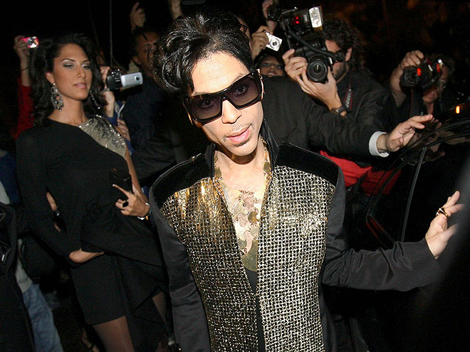ROYAL ENTRANCE photo | Prince