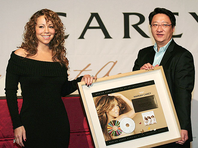 SHE'S GOT SEOUL photo | Mariah Carey