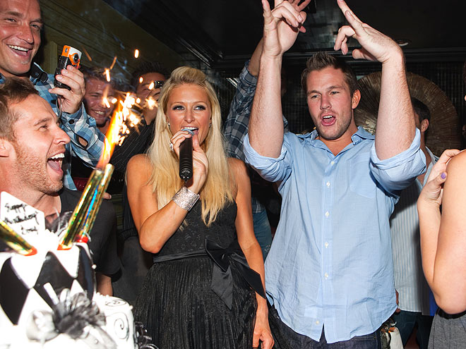 ROCK THE MIC photo | Paris Hilton