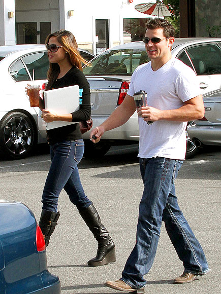 BREAKFAST BASH photo | Nick Lachey, Vanessa Minnillo
