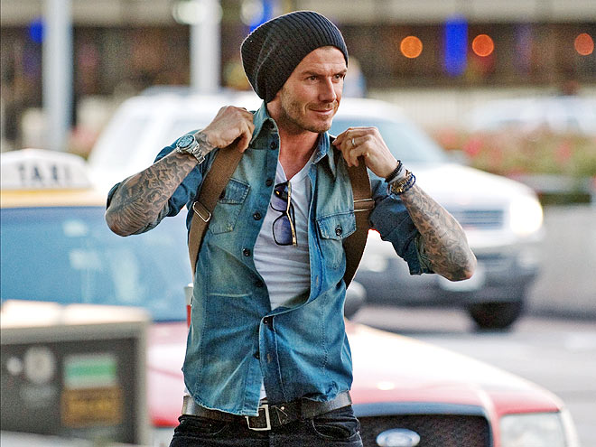 TRAVELING LIGHT photo | David Beckham