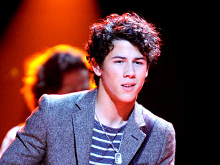 Star Tracks: Star Tracks: Thursday, December 3, 2009 | Nick Jonas