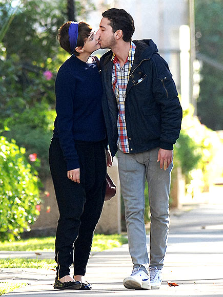 PUCKER UP photo | Carey Mulligan, Shia LaBeouf