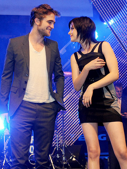 Vampire Vision photo | Kristen Stewart, Robert Pattinson