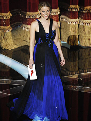 reese witherspoon oscars dress 2011. Reese Witherspoon#39;s Oscars