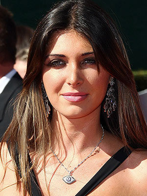 How Does Brittny Gastineau Ward Off Jealousy With Diamonds Of Course