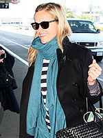 Stars' Airport Style | Reese Witherspoon
