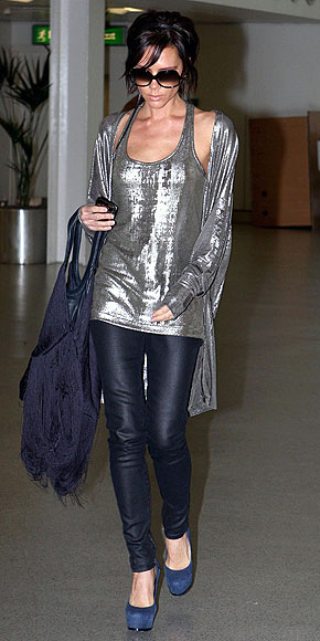 VICTORIA BECKHAM photo Victoria Beckham Style 2010. VICTORIA BECKHAM photo