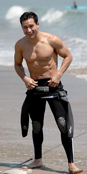 mario lopez on beach