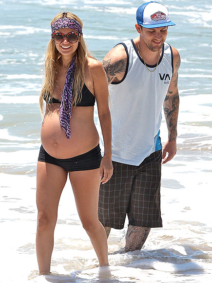 NICOLE RICHIE AND JOEL MADDEN photo | Nicole Richie