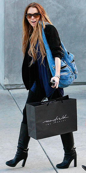 DENIM PURSES  photo | Lindsay Lohan