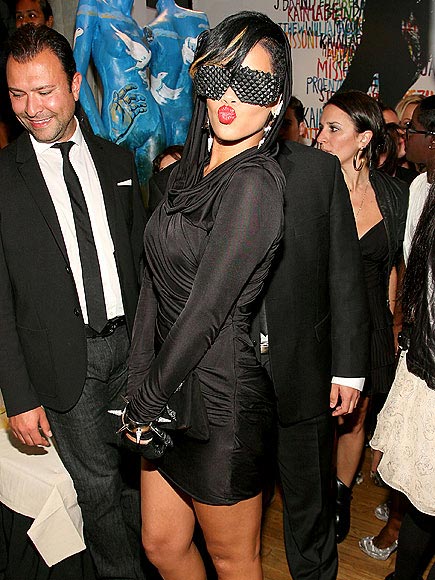 RIHANNA photo | Rihanna