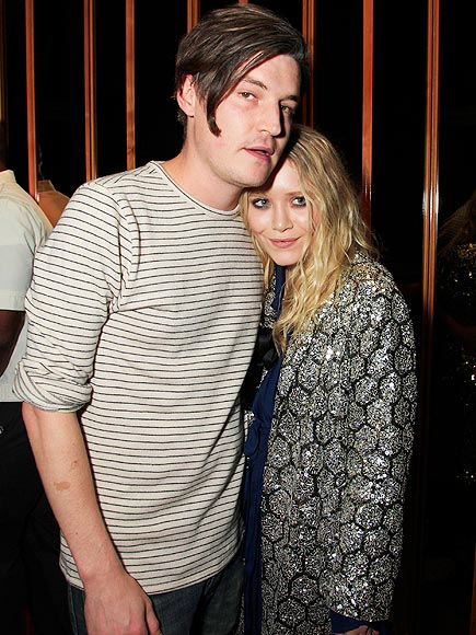NATE LOWMAN AND MARY-KATE OLSEN photo | Mary-Kate Olsen