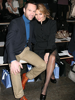 BECKI NEWTON AND CHRIS DIAMANTOPOULOS photo | Becki Newton