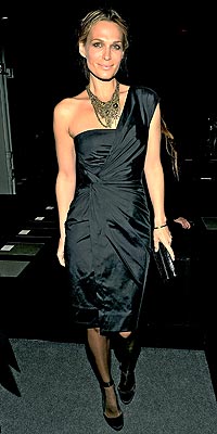 MOLLY SIMS photo | Molly Sims