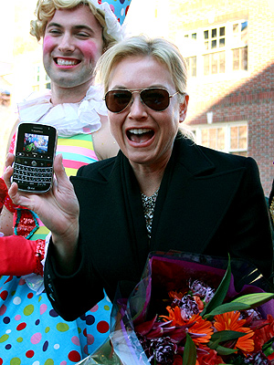 BLACKBERRY BOLD photo | Renee Zellweger