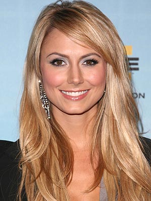 http://img2.timeinc.net/people/i/2009/stylewatch/gallery/nighttime/090126/stacy_keibler.jpg