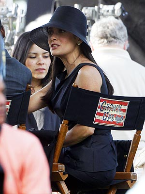 See the stylish, sexy and outra...