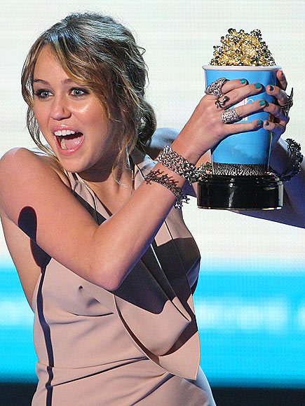 ON-TREND TIPS photo | Miley Cyrus