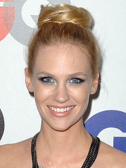 CHIGNON photo January Jones Previous 