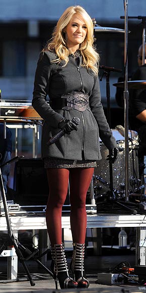 STATEMENT BELTS photo | Carrie Underwood