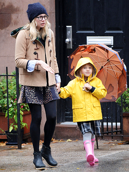 CAMEL COATS photo | Michelle Williams