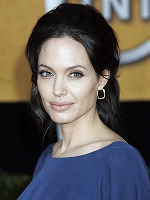 angelina jolie lip gloss.  the lips as a colorless lip-gloss instead of a red lipstick and look 