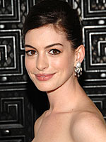 Easy DIY Star Beauty | Anne Hathaway