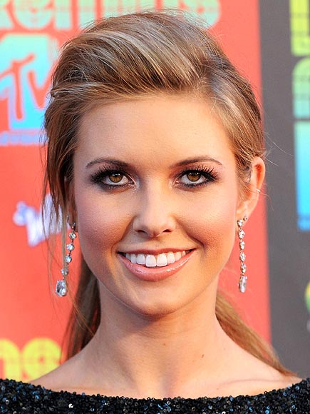 audrina patridge ceiling eyes