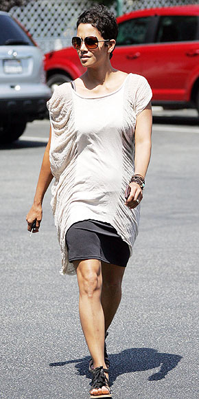 HALLE BERRY photo | Halle Berry