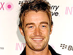 One Tree Hill's Robert Buckley Loves The...
