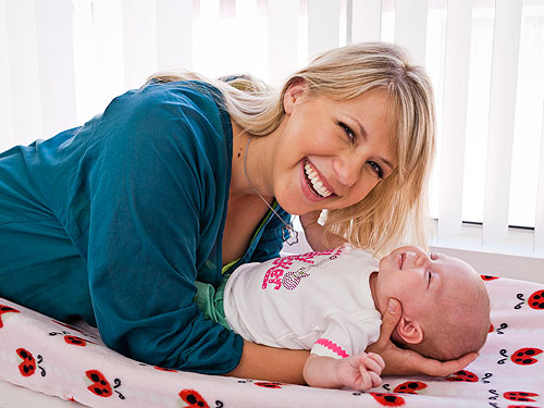 jodie sweetin daughter beatrice. Jodie Sweetin Introduces