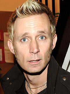 mike-dirnt-240.jpg