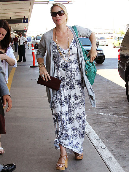 EASY CHIC
photo | Christina Applegate