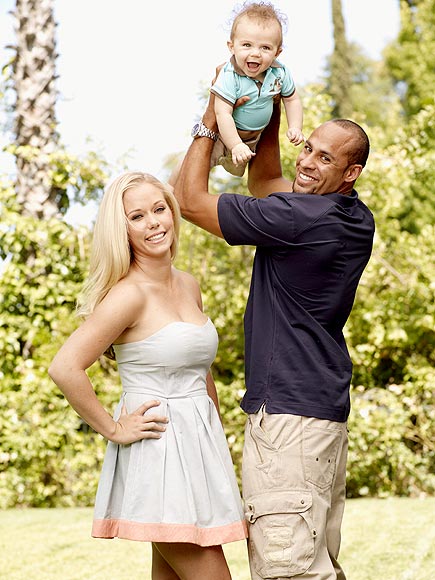 UP IN THE AIR photo | Hank Baskett, Kendra Wilkinson