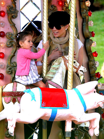 MY LITTLE PONY photo | Jennifer Lopez