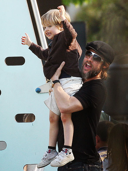 BRAD & SHILOH photo | Brad Pitt, Shiloh Jolie-Pitt