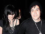 Pete & Ashlee Watch a Jay-Z Concert | Ashlee Simpson, Pete Wentz