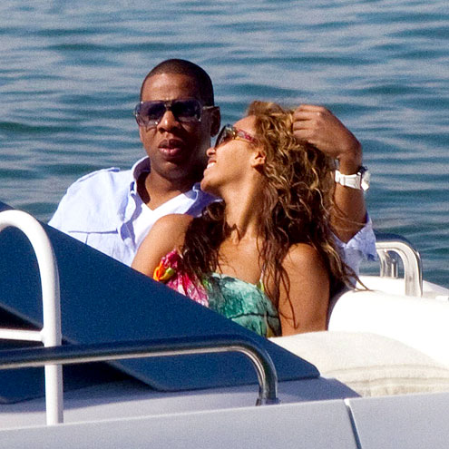 POWER PLAY
photo | Beyonce Knowles, Jay-Z